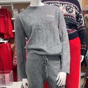 Universal Thread Les Alpes Gray Cable-Knit Crewneck Sweater Size S, M